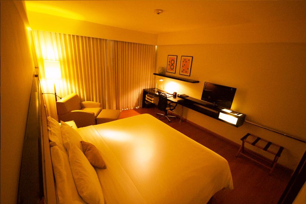 Pestana Caracas Premium City & Conference Hotel Exterior foto